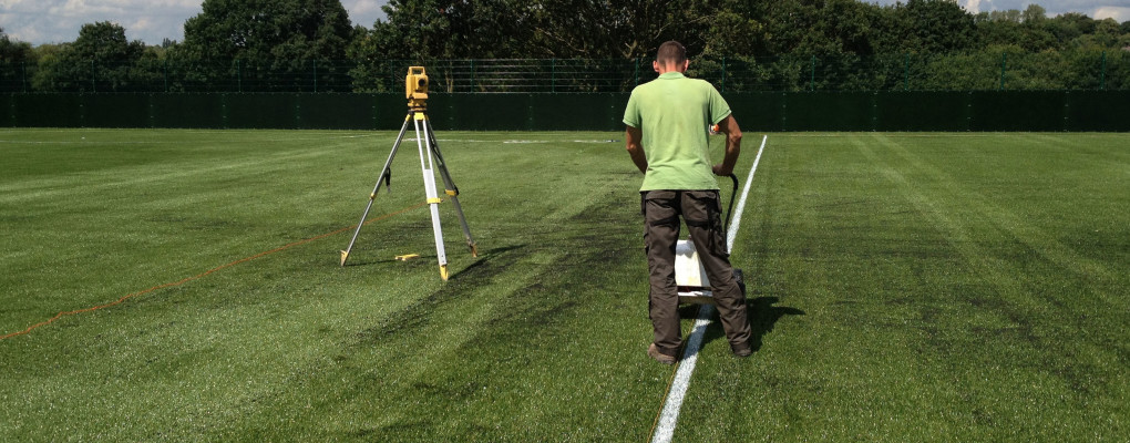 Our professional and experienced team always ensure that line marking is carried out both professionally and efficiently.